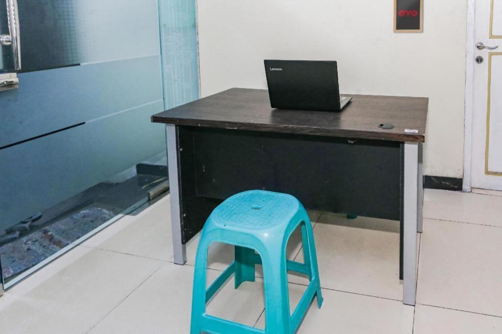 Spot On 94166 Kost Bunda Syariah Hotel Bekasi Exterior photo