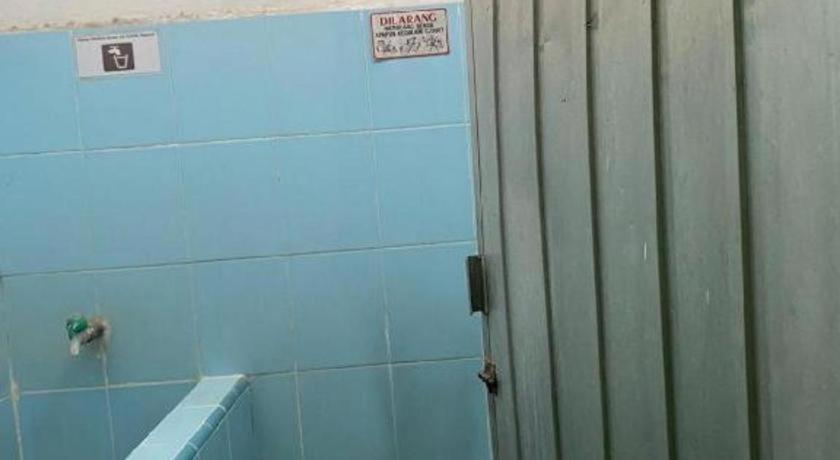 Spot On 94166 Kost Bunda Syariah Hotel Bekasi Exterior photo